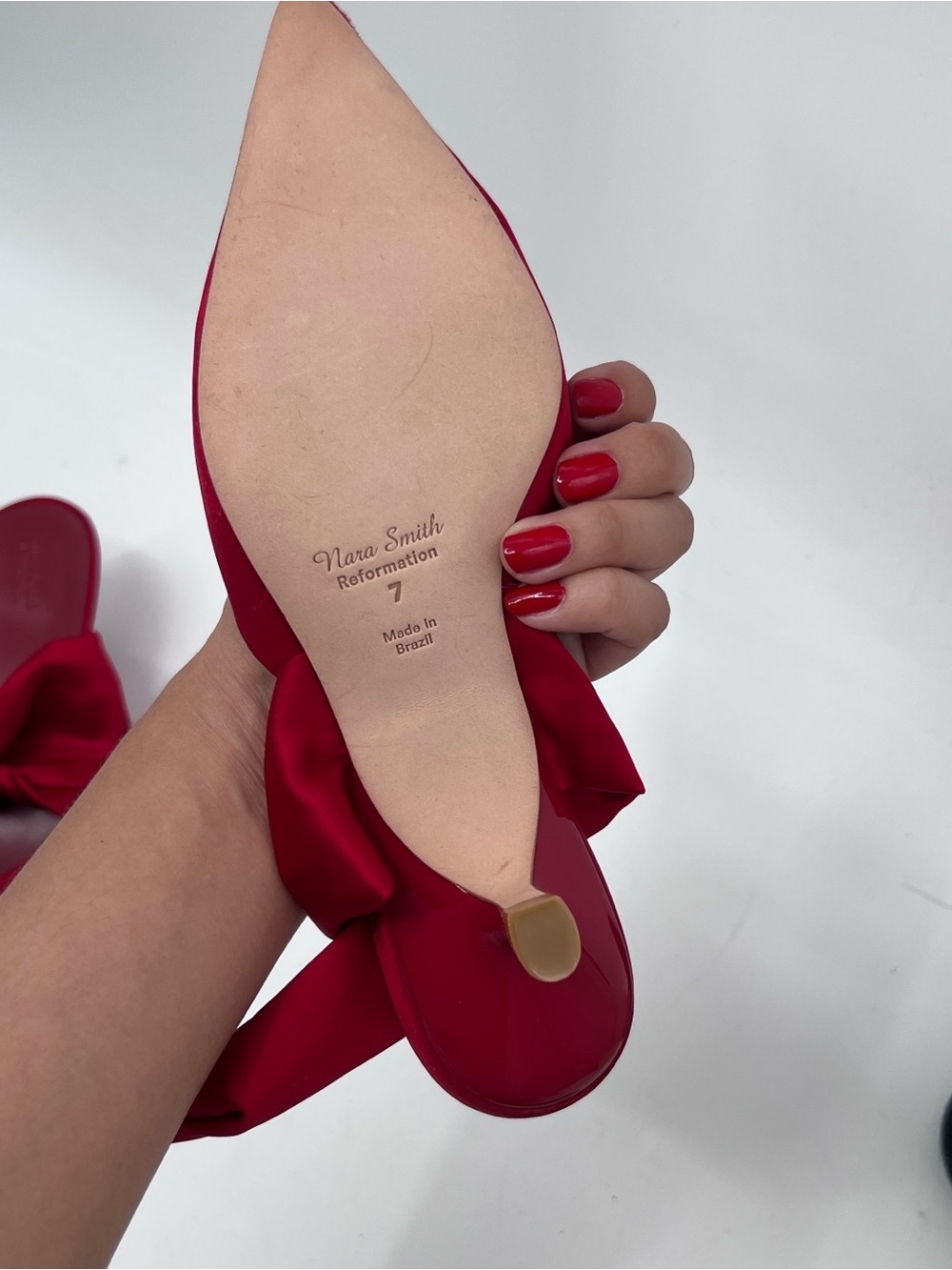 Reformation Red Show Nara Smith Red Holiday Milk Glass Heeled Mule Bow size 7 - Picture 7 of 8